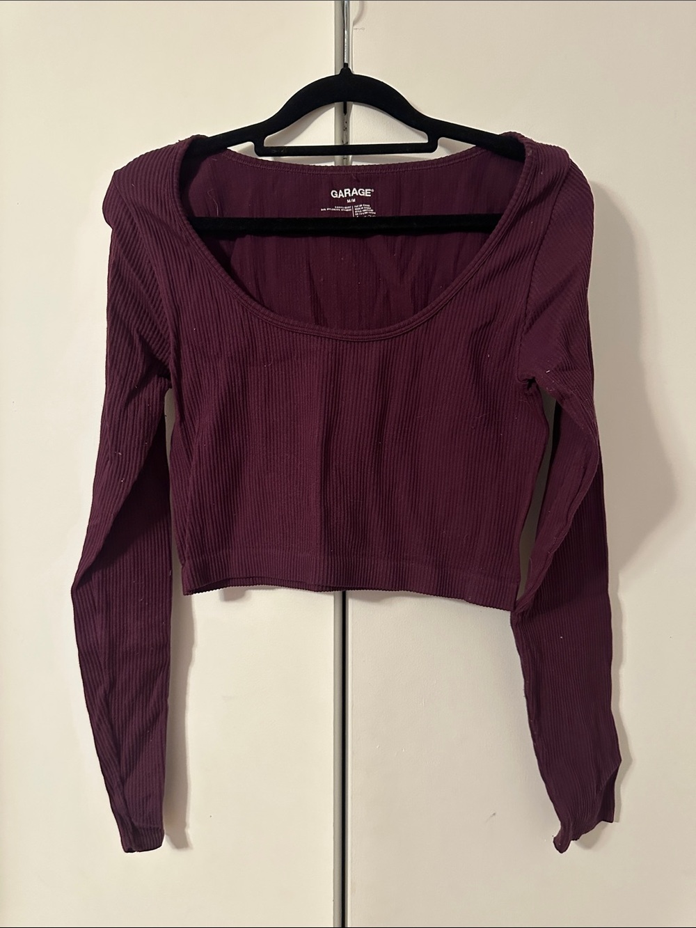 Garage Ribbed Long-Sleeve Crop Top - Plum